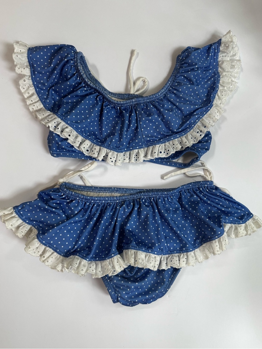 Wildling 4T Polka Dot Bikini Set Blue & White Eyelet Ruffle & Tie 2 pcs WDW Girl - Picture 2 of 11